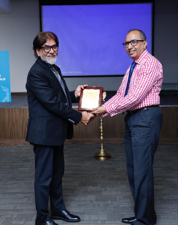 Award - Dr. VInod Vij